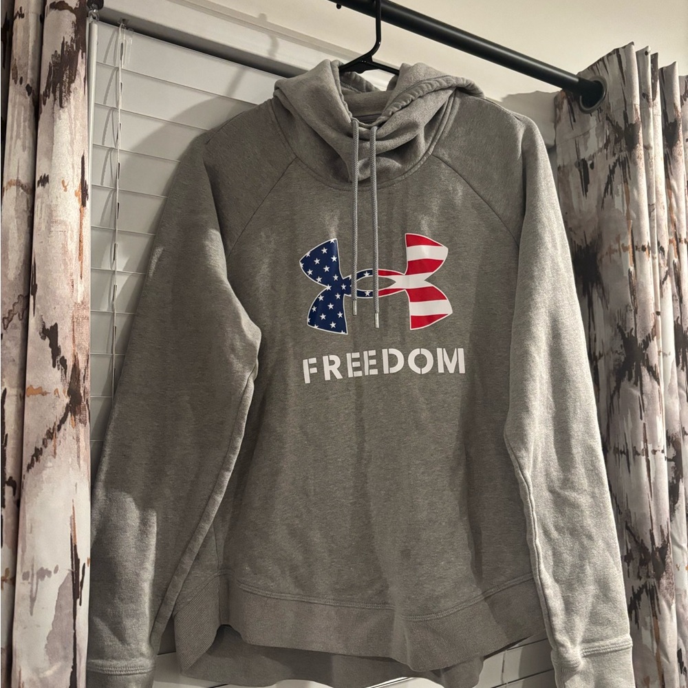 Under Armour Hoodie